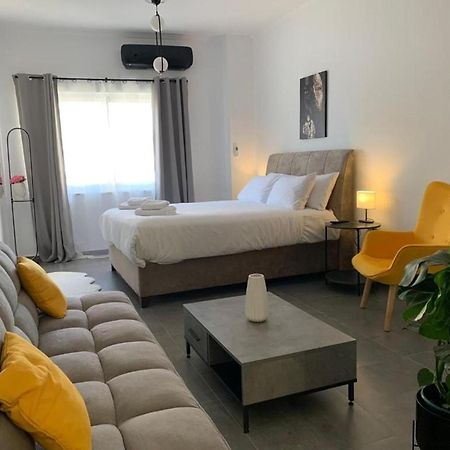 אתונה Afrodite Central Apartment By Vpn מראה חיצוני תמונה