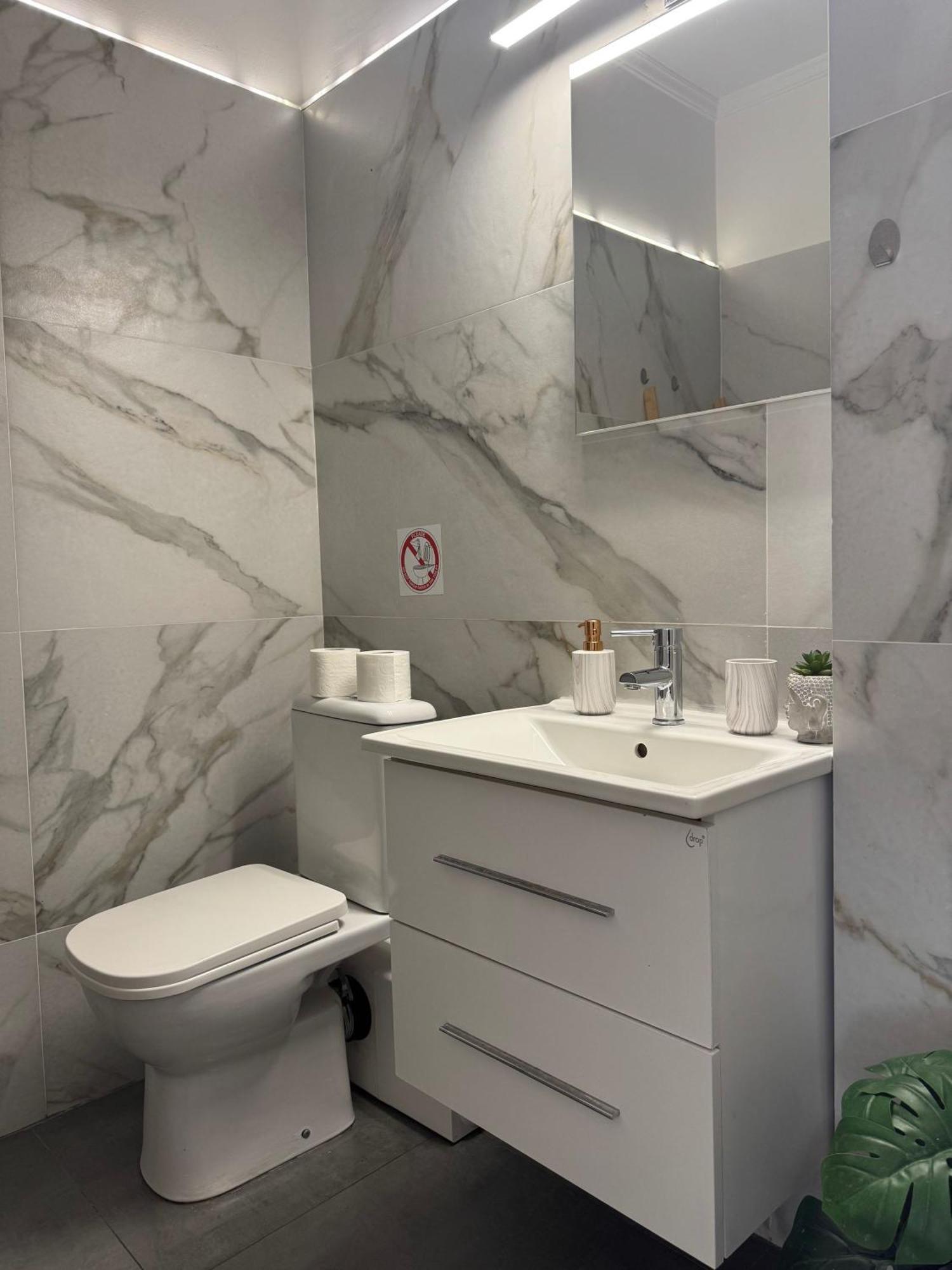 אתונה Afrodite Central Apartment By Vpn מראה חיצוני תמונה